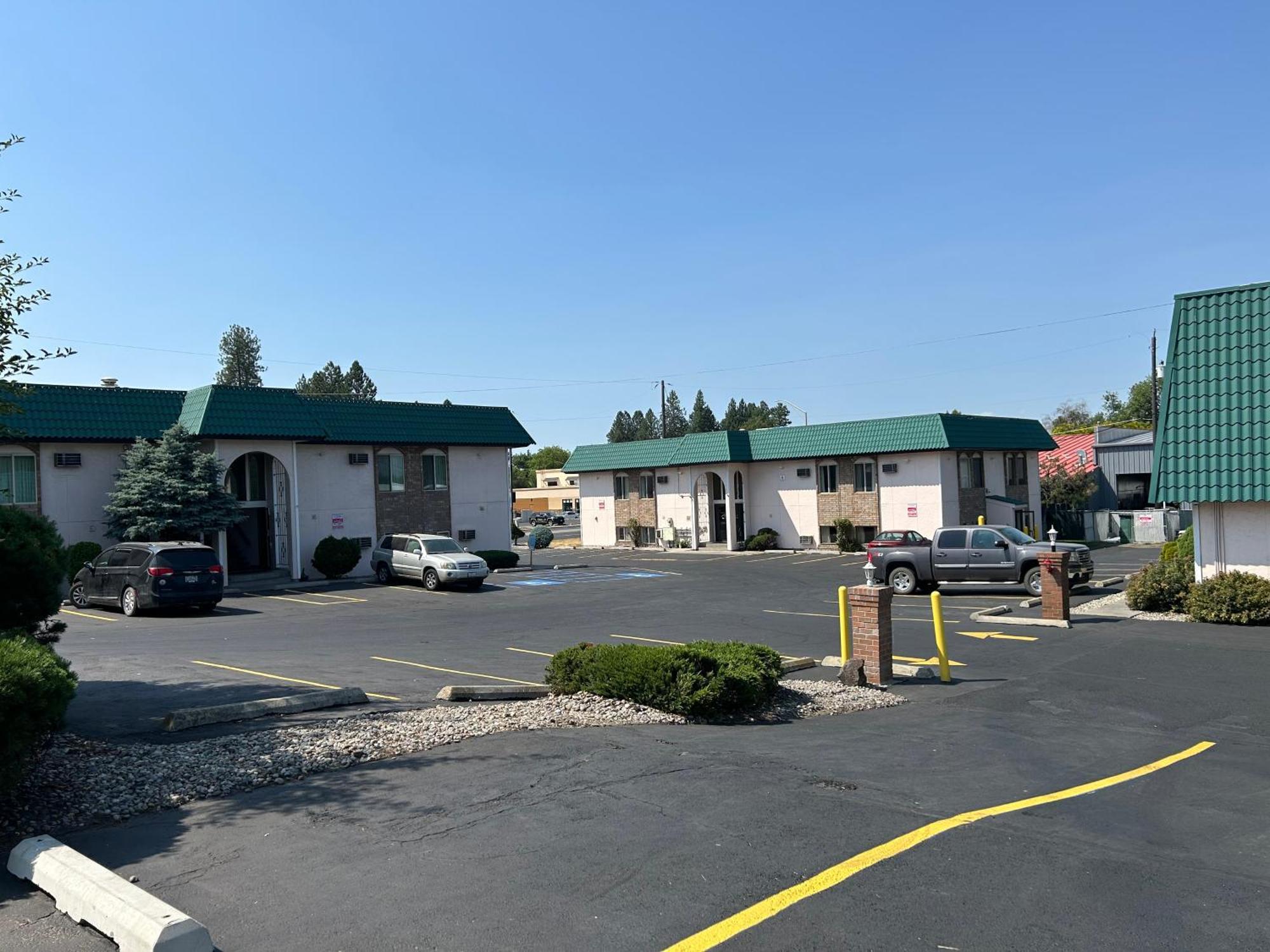 Apple Tree Inn Спокейн Екстериор снимка