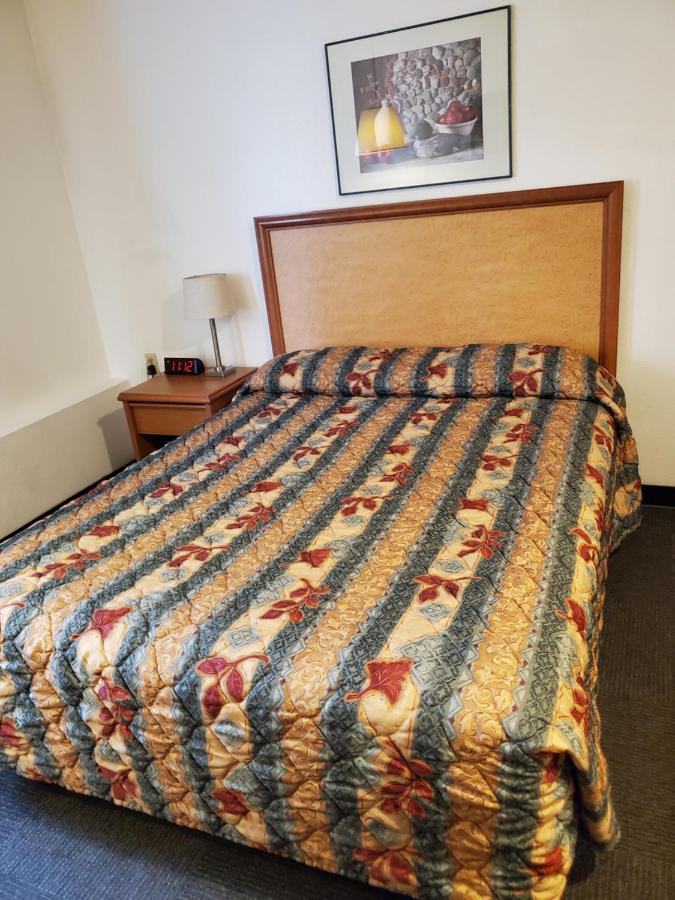 Apple Tree Inn Спокейн Екстериор снимка